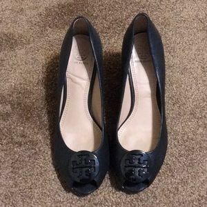 Tory Burch Heeled Balet Flat with open toe